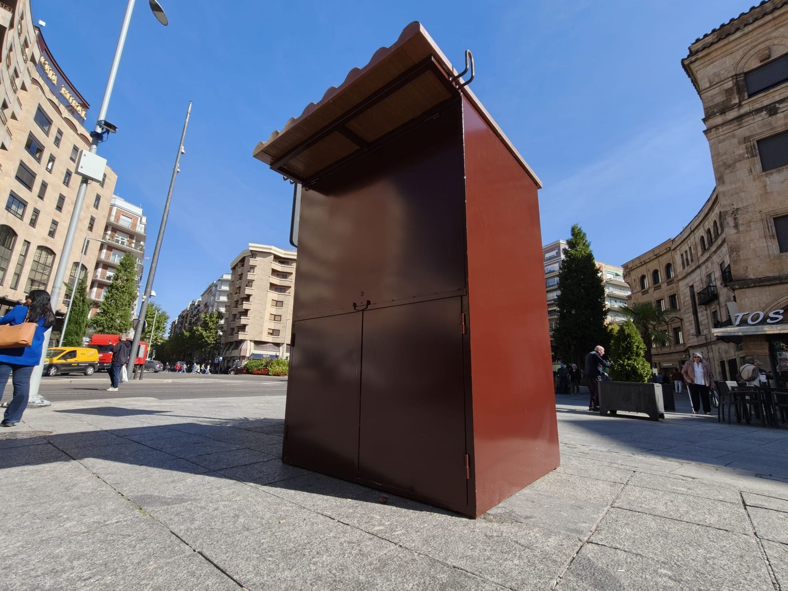 Puesto de castañas en el Puerta de Zamora
