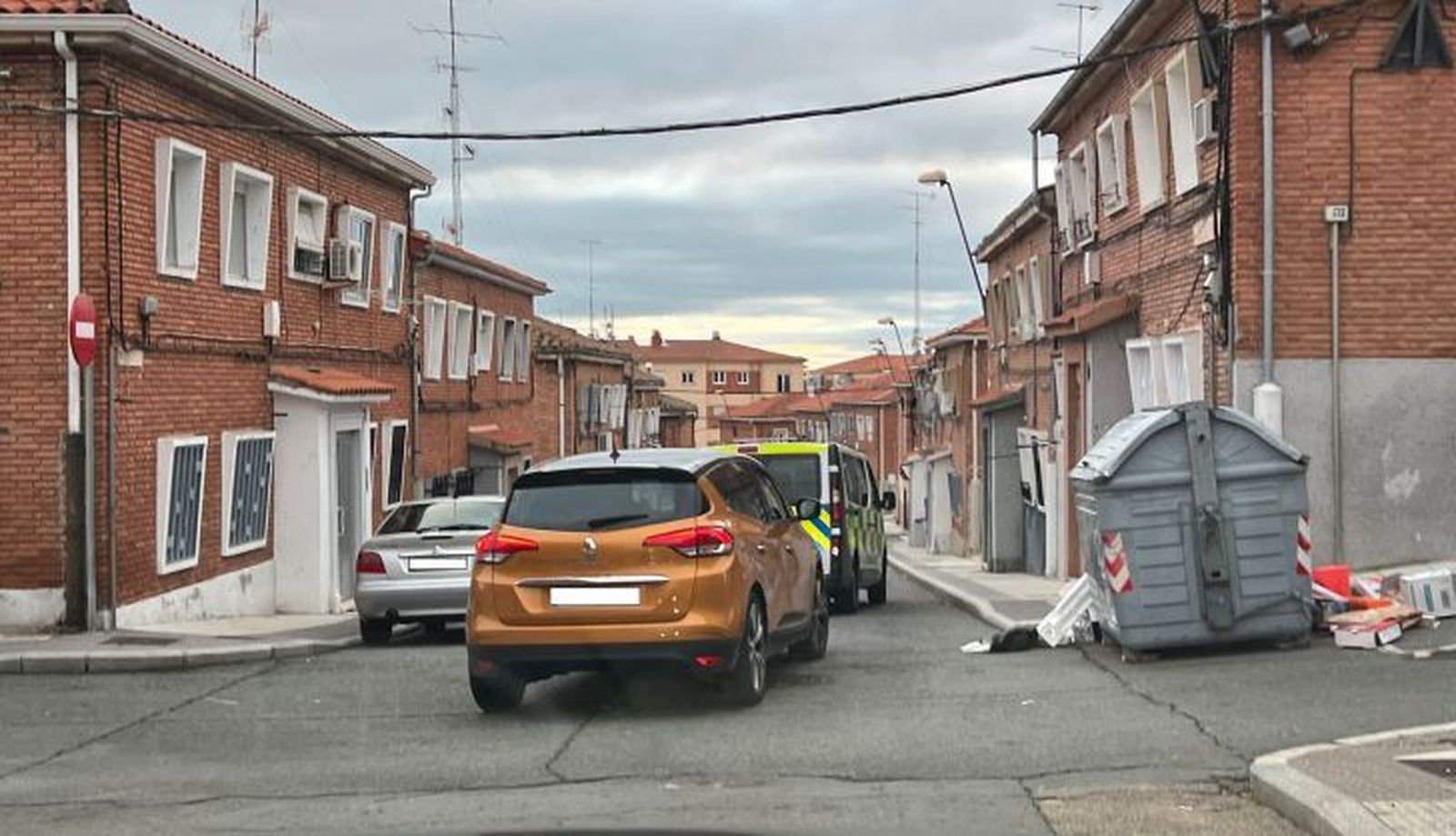Le regalan una minimoto por Reyes y la Policía Local se la acaba requisando por conducir con ella por el barrio del Carmen