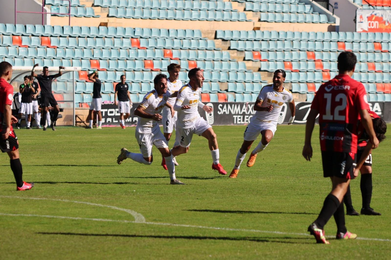 20231001160915-img-1024