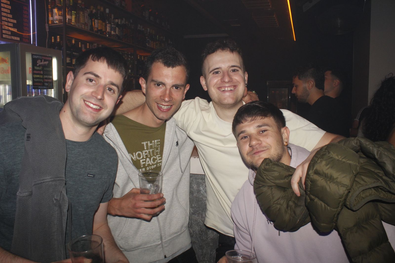 Salamanca de noche, jueves 17 de abril