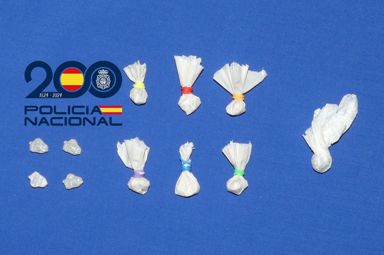 Envoltorios de hachís y MDMA interceptados en la calle Toro por la Policía Nacional