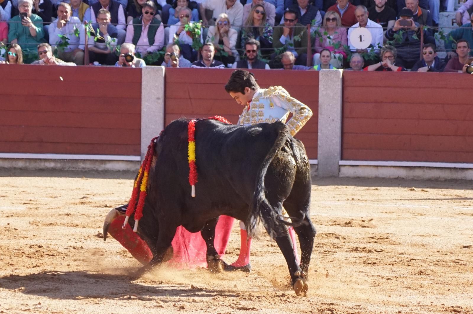 whatsapp-image-2024-04-20-at-19-57-44-1