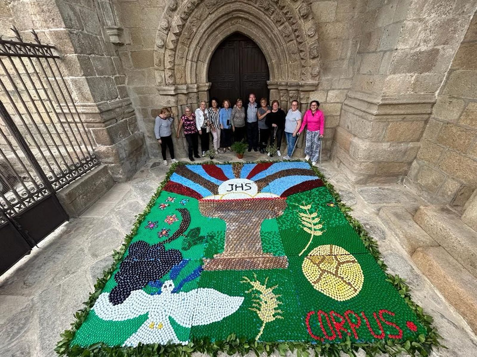Alfombra de tapones realizada en Fermoselle