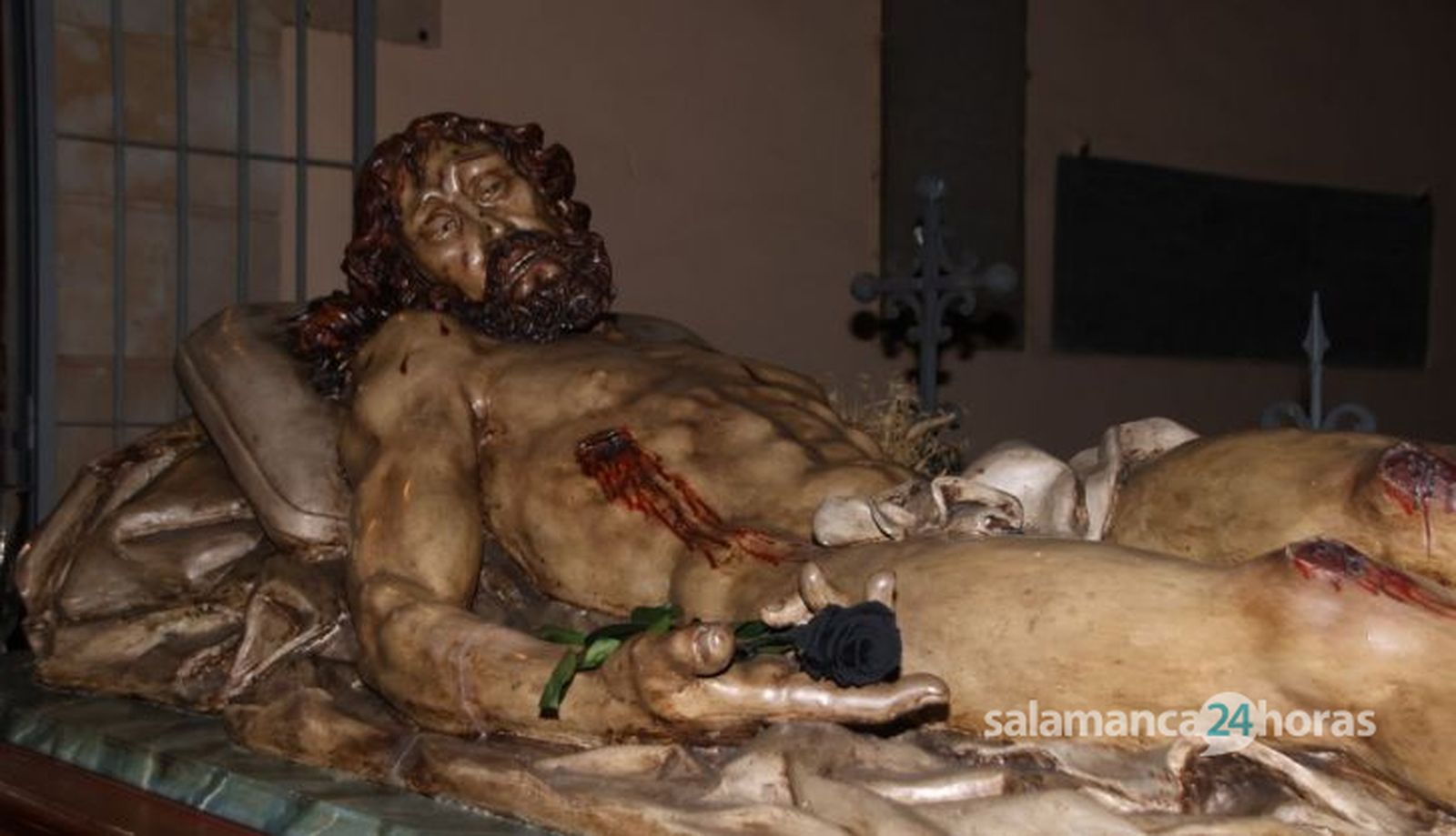 Traslado del Cristo de la Liberación hasta el Colegio del Arzobispo Fonseca, Viernes de Dolores de 2025