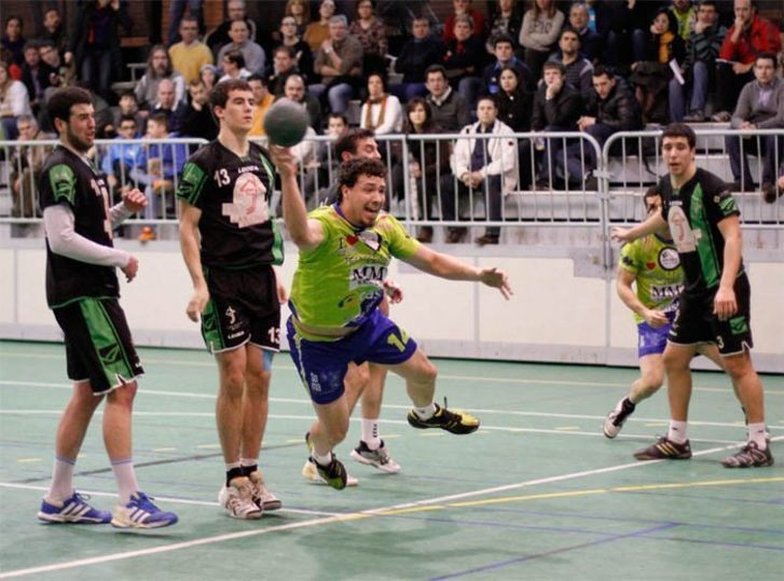 El MMT Seguros irá a Benidorm para debutar en Plata