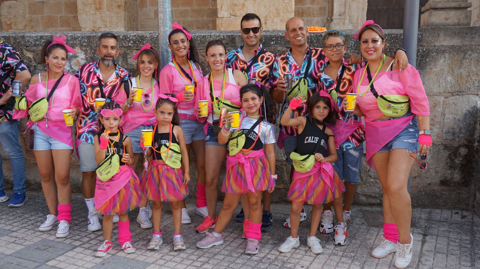 desfile-de-penas-en-castellanos-de-moriscos-18
