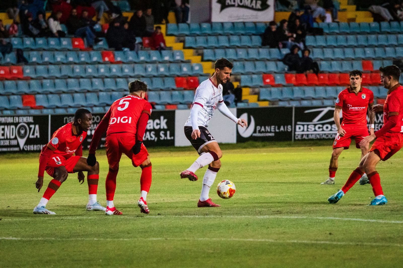 Salamanca CF UDS – Burgos Promesas. Estadio Helmántico