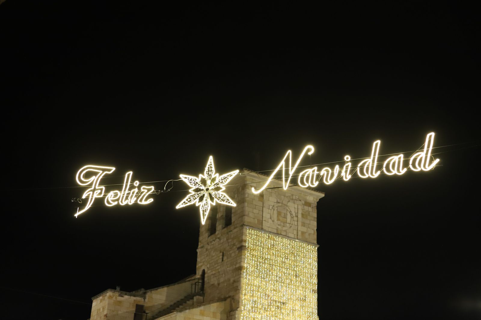 encendido-de-navidad-2024-en-zamora-foto-maria-lorenzo-14