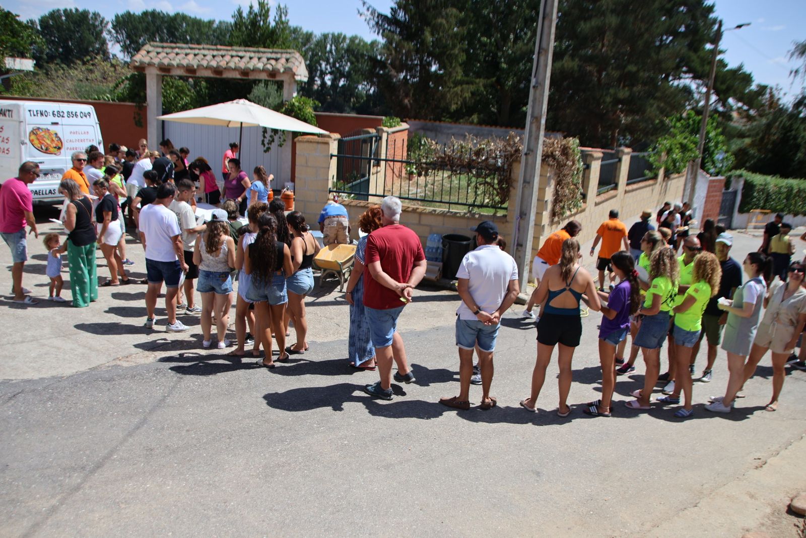 Villagonzalo paella en el Verdinal