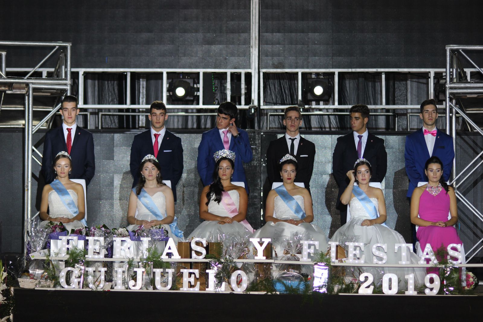 190814 Reina y Damas