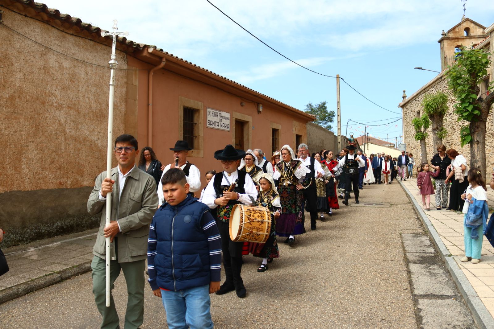 Santa Misa y Procesión en honor a San marcos en Doñinos