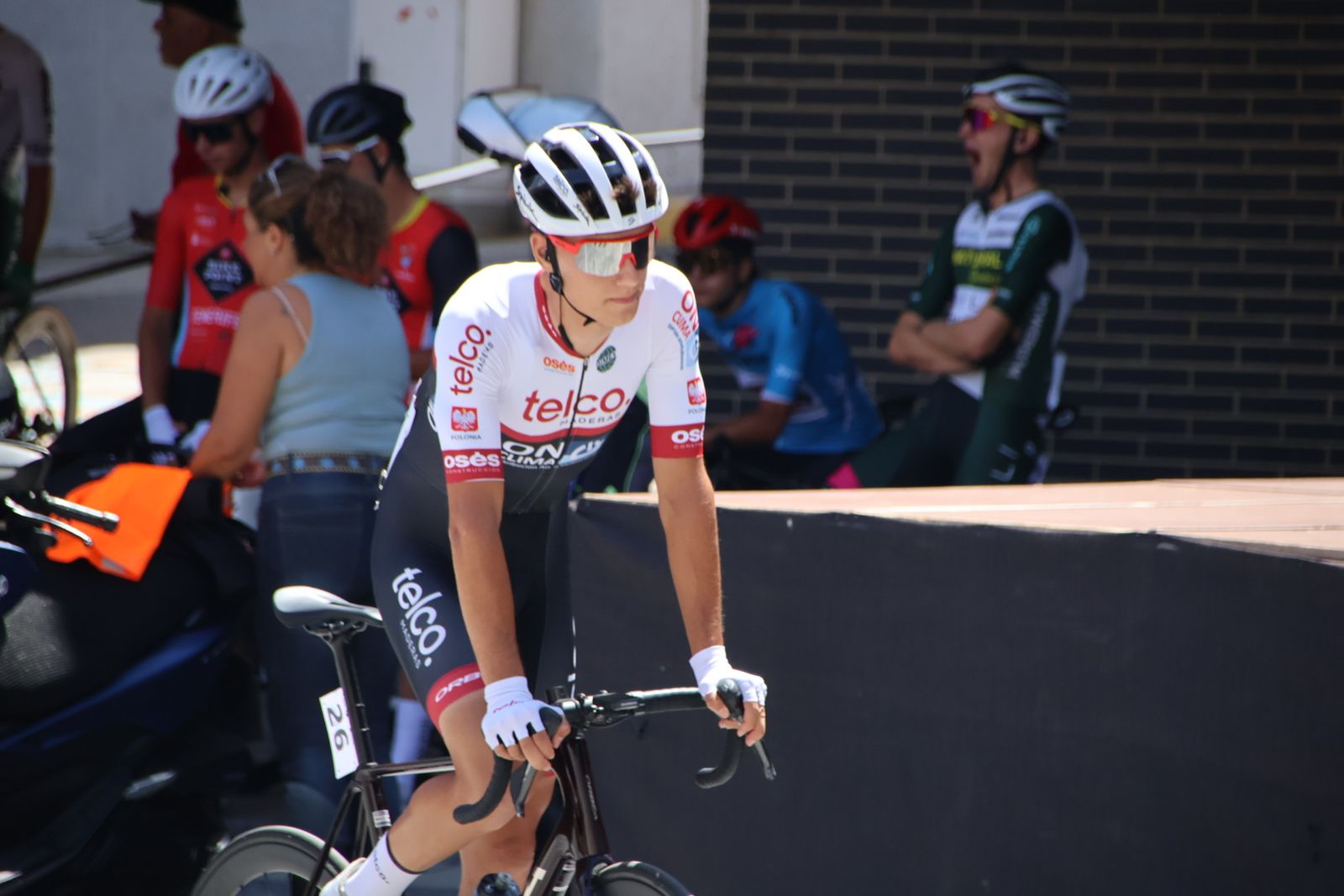 Salida II Vuelta Ciclista a Castilla y León Sub-23 y Élite