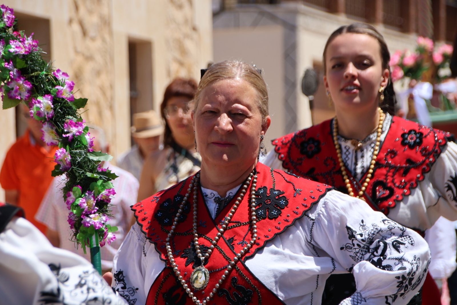Castellanos de Villiquera Misa y procesión