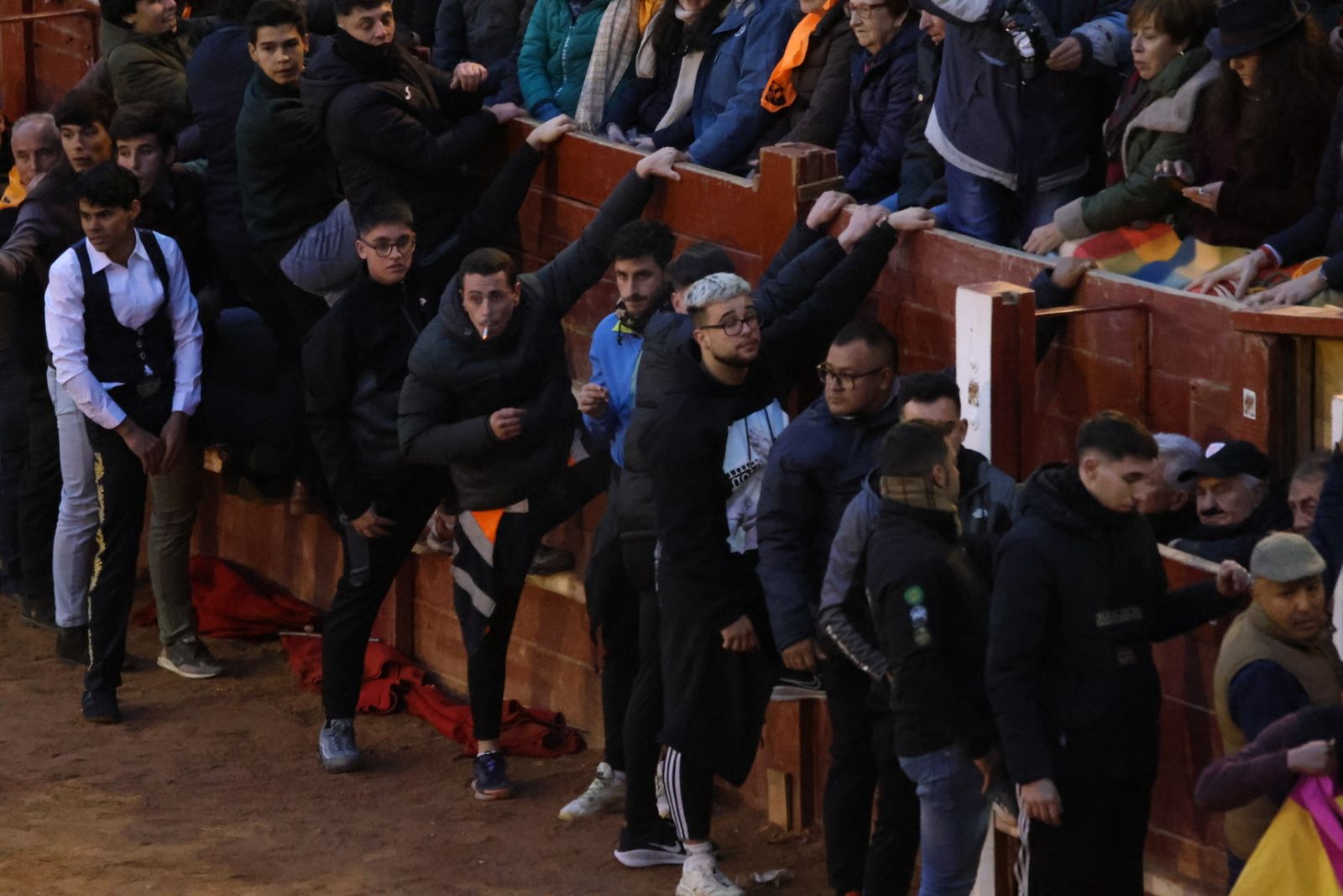 Capea y desencierro de domingo tarde en el Carnaval del Toro 2026