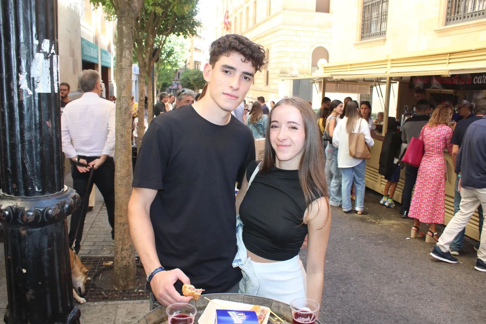 Ambiente en la Feria de Día en el mediodía de este sábado