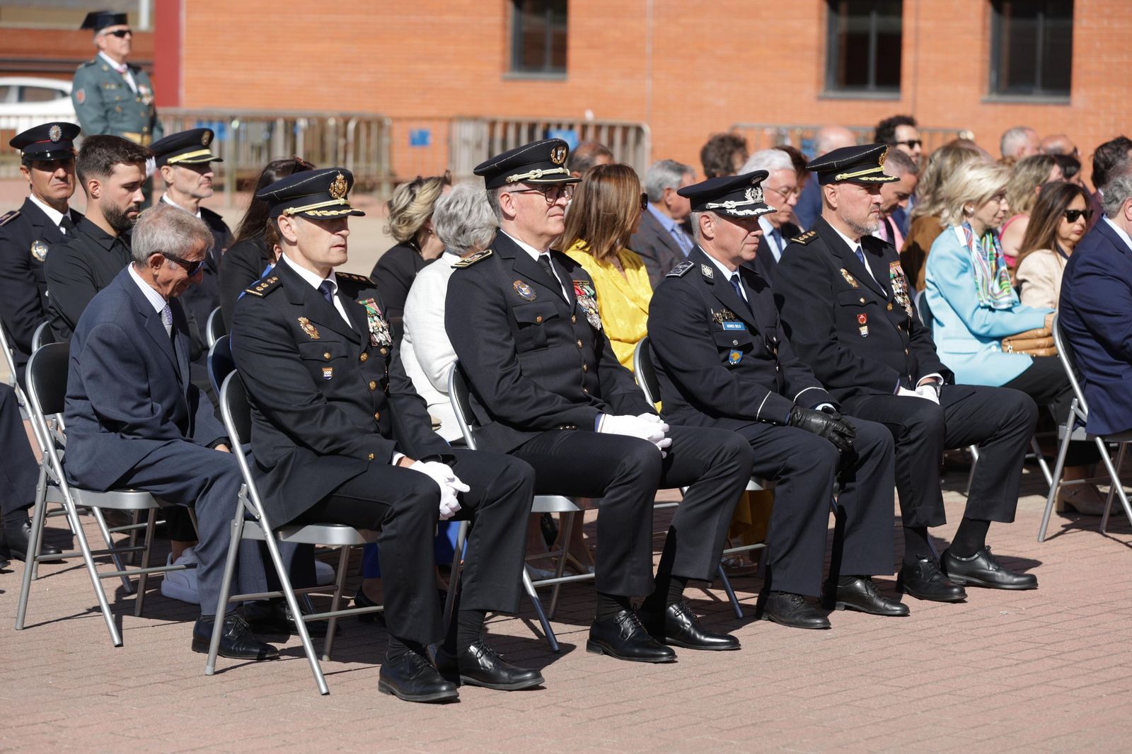 Salamanca rinde honores a la Guardia Civil en la Celebración de su Patrona
