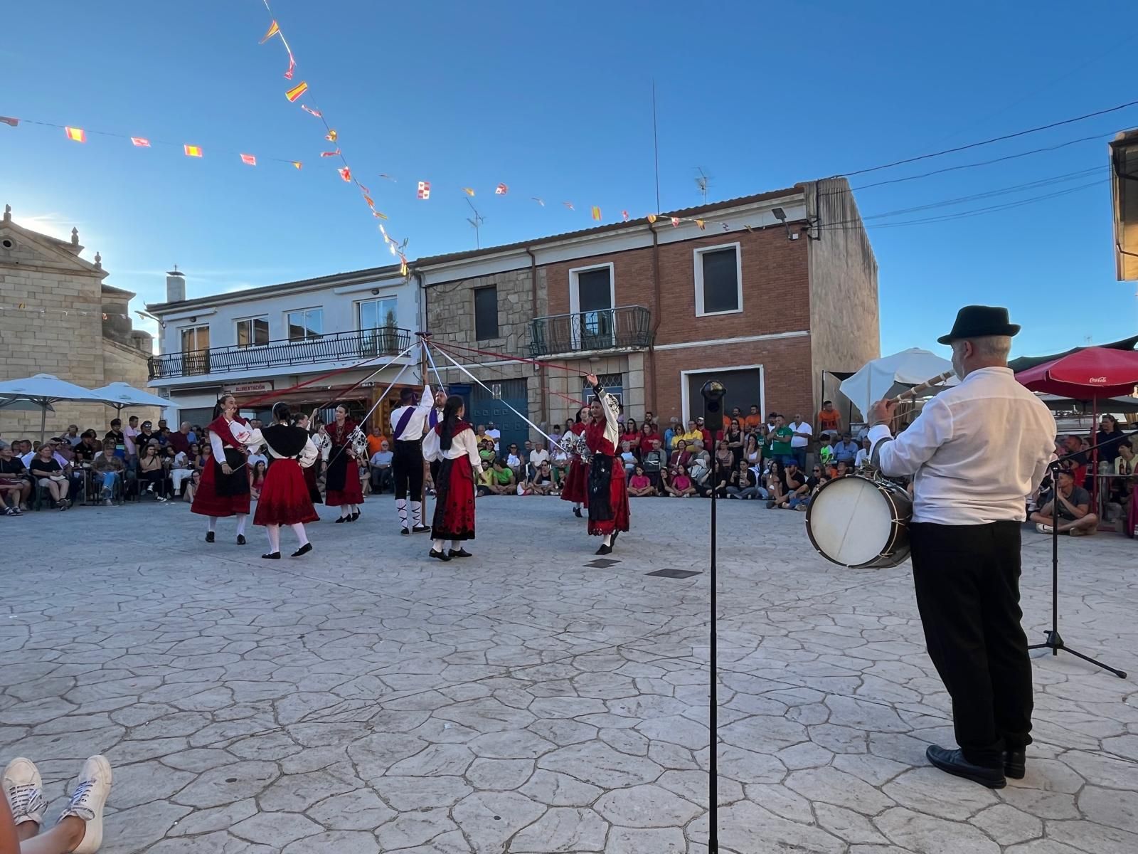 Bajada del Cristo a la ermita Barruecopardo (13).jpeg