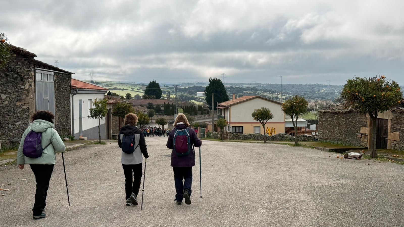 Marcha senderista en Vilvestre