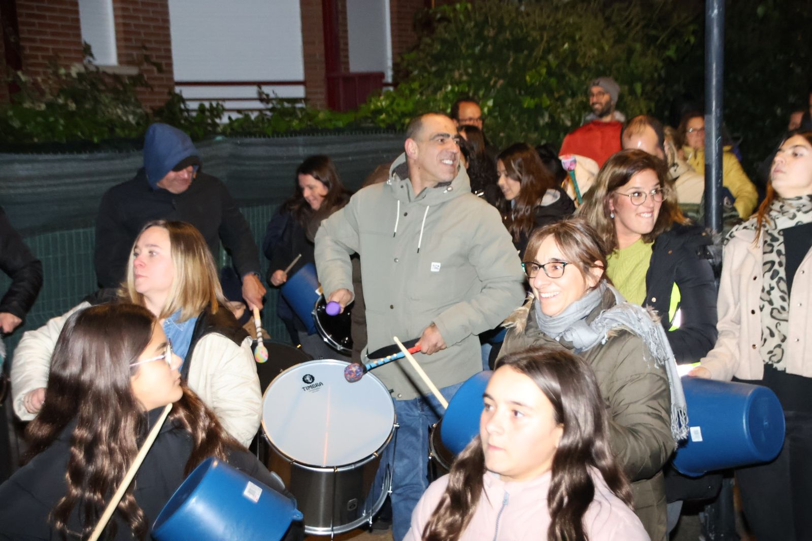 Pasacalles, batucada día Santa Cecilia
