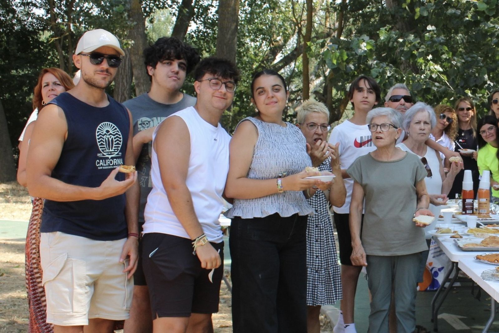 Villagonzalo comida colaborativa