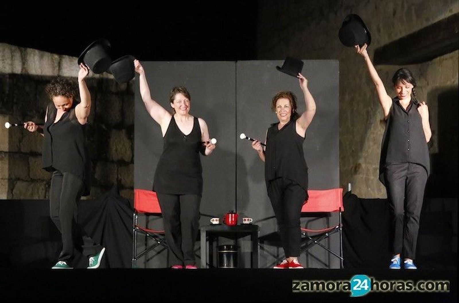 Noche de coloquio en el Castillo