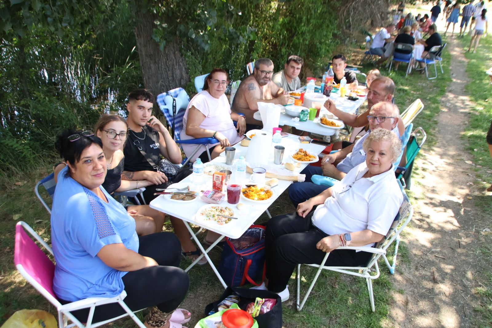 Villagonzalo paella en el Verdinal