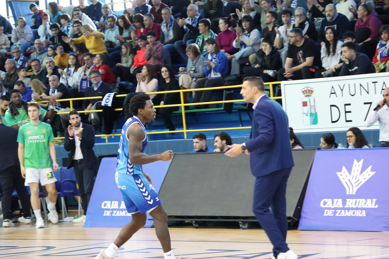 cb-zamora-amics-castello-1