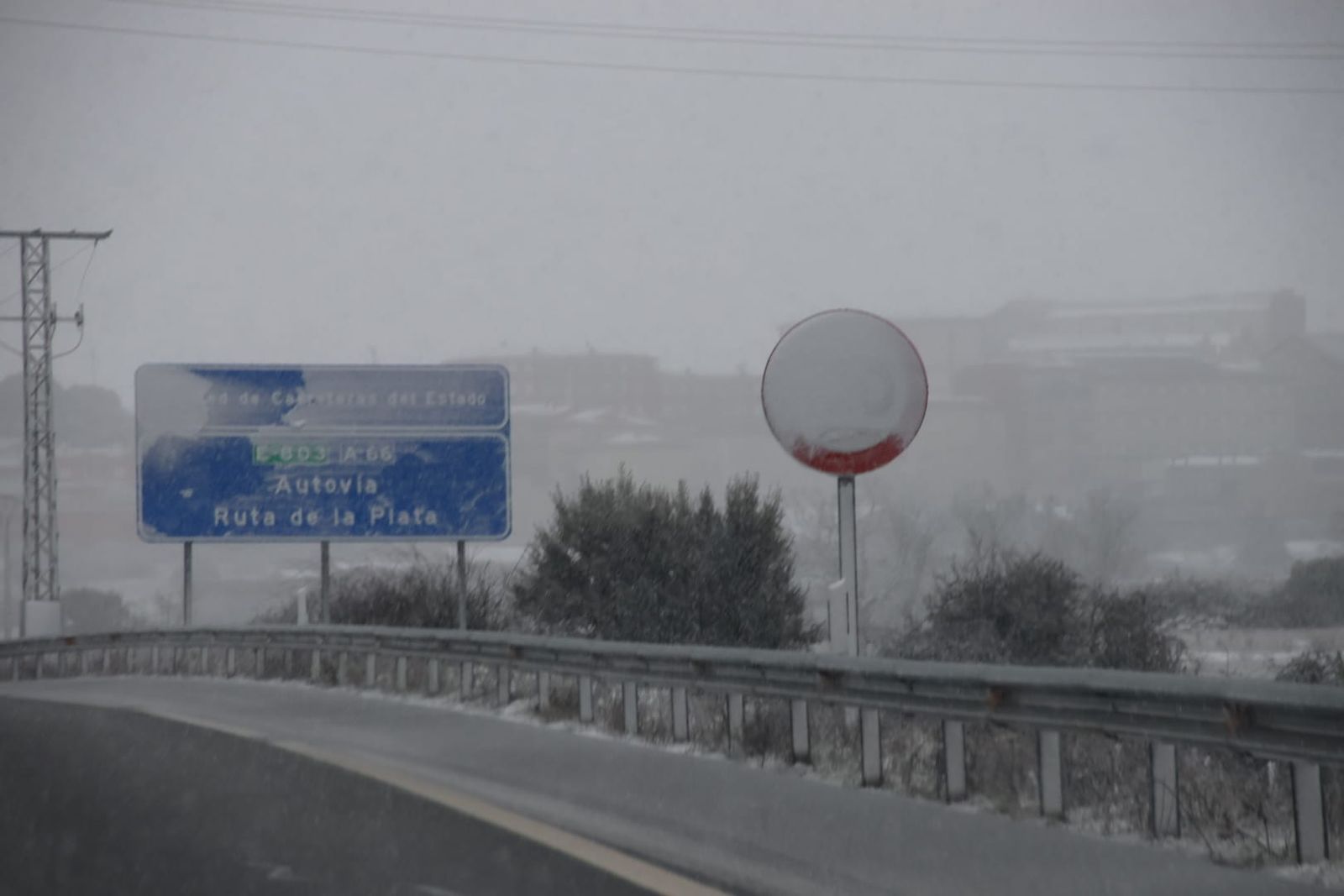 whatsapp-image-2024-01-19-at-16-43-09-1