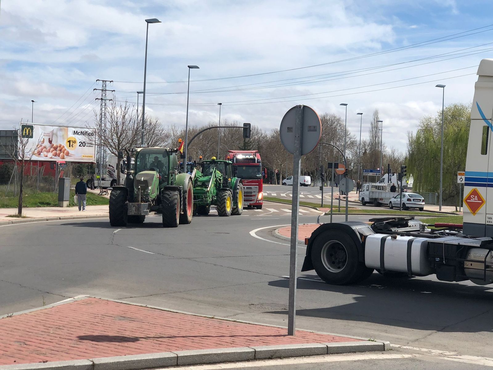 whatsapp-image-2022-03-23-at-12-31-20-pm