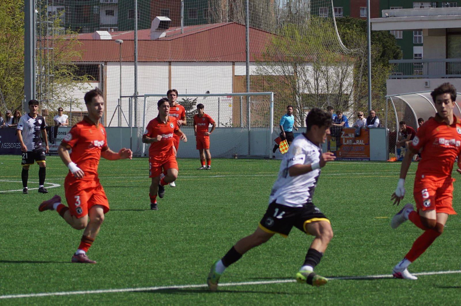 Encuentro entre Unionistas DH – Burgos en el Reina Sofía