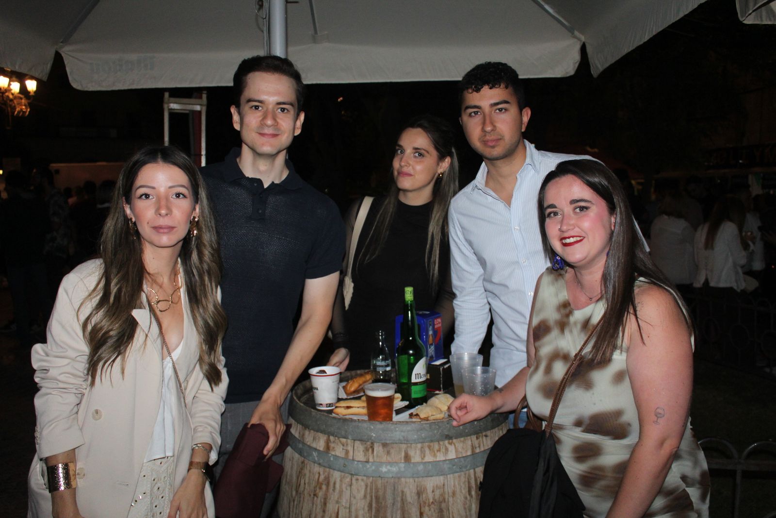 La Feria de Día se llena en la tarde-noche de este viernes, punto de partida del fin de semana