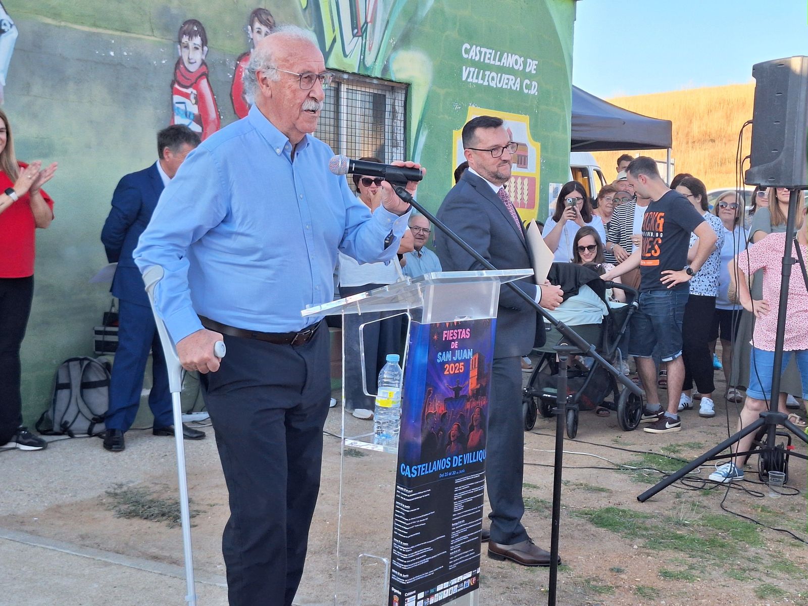 El campo de Castellanos de Villiquera pasa a llamarse Marcelino Valle