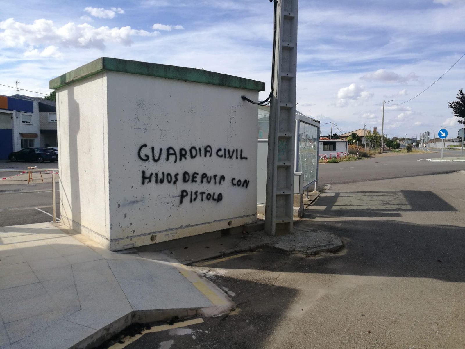 Imagen de las pintadas realizadas en el municipio