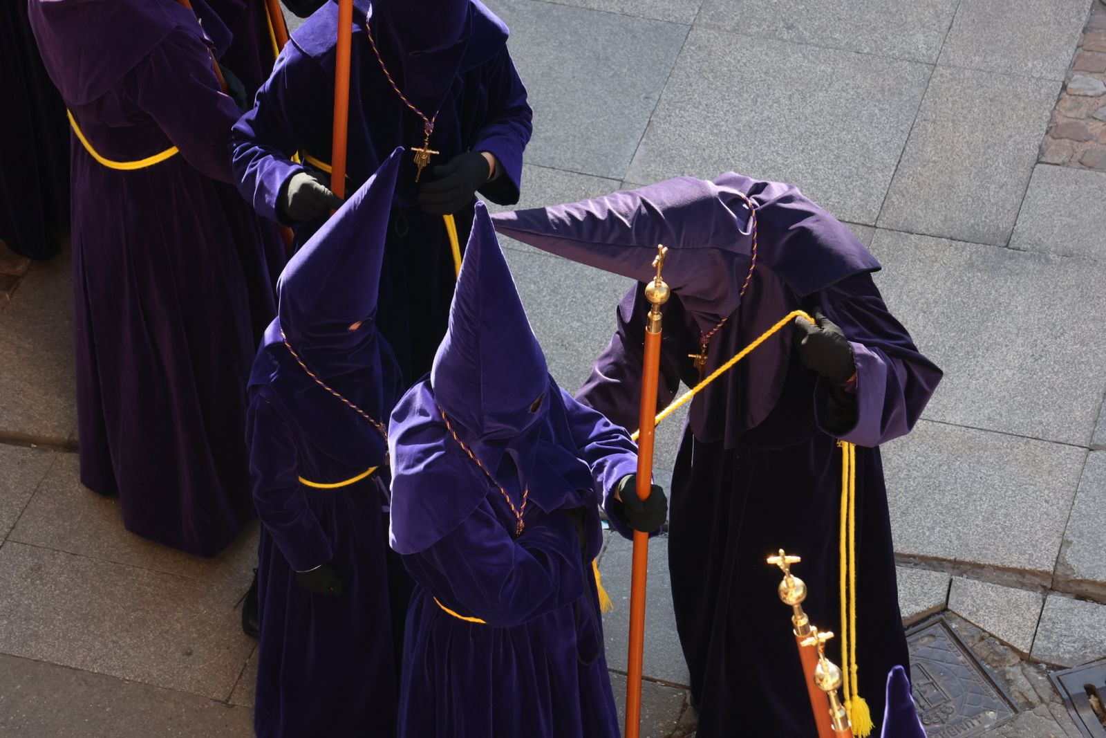 GALERÍA | Revive en imágenes la procesión de la Vera Cruz