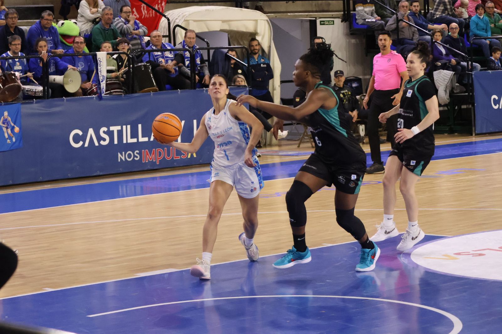 Perfumerías Avenida – CAB Estepona