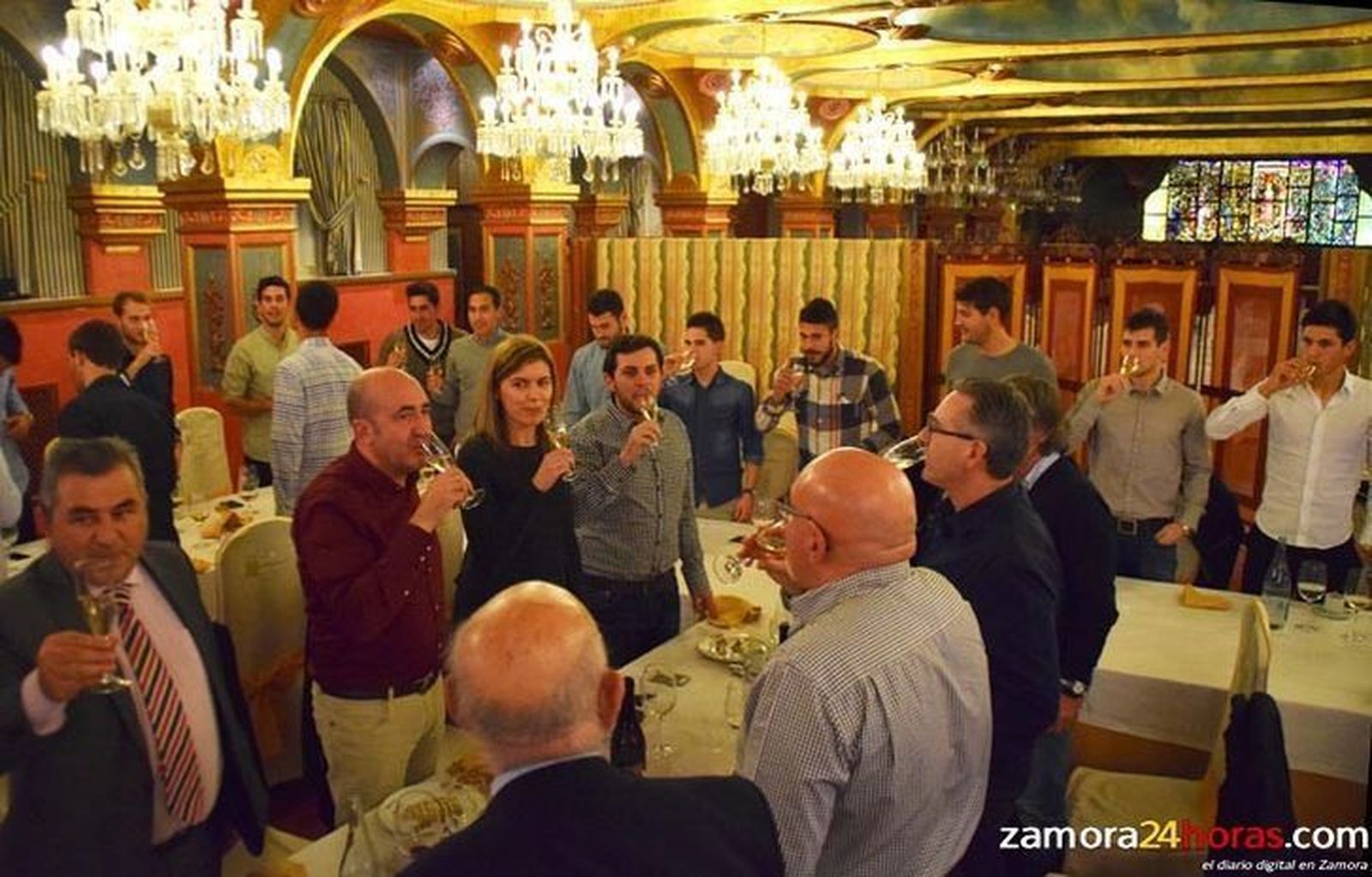 La plantilla del Zamora celebra su tradicional comida de Navidad La plantilla del Zamora celebra su tradicional comida de Navidad