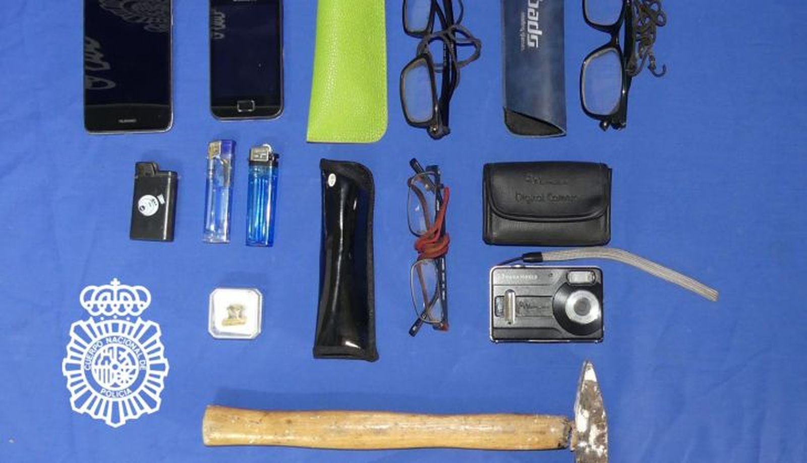 Imágenes de los objetos sustraídos en Tejares