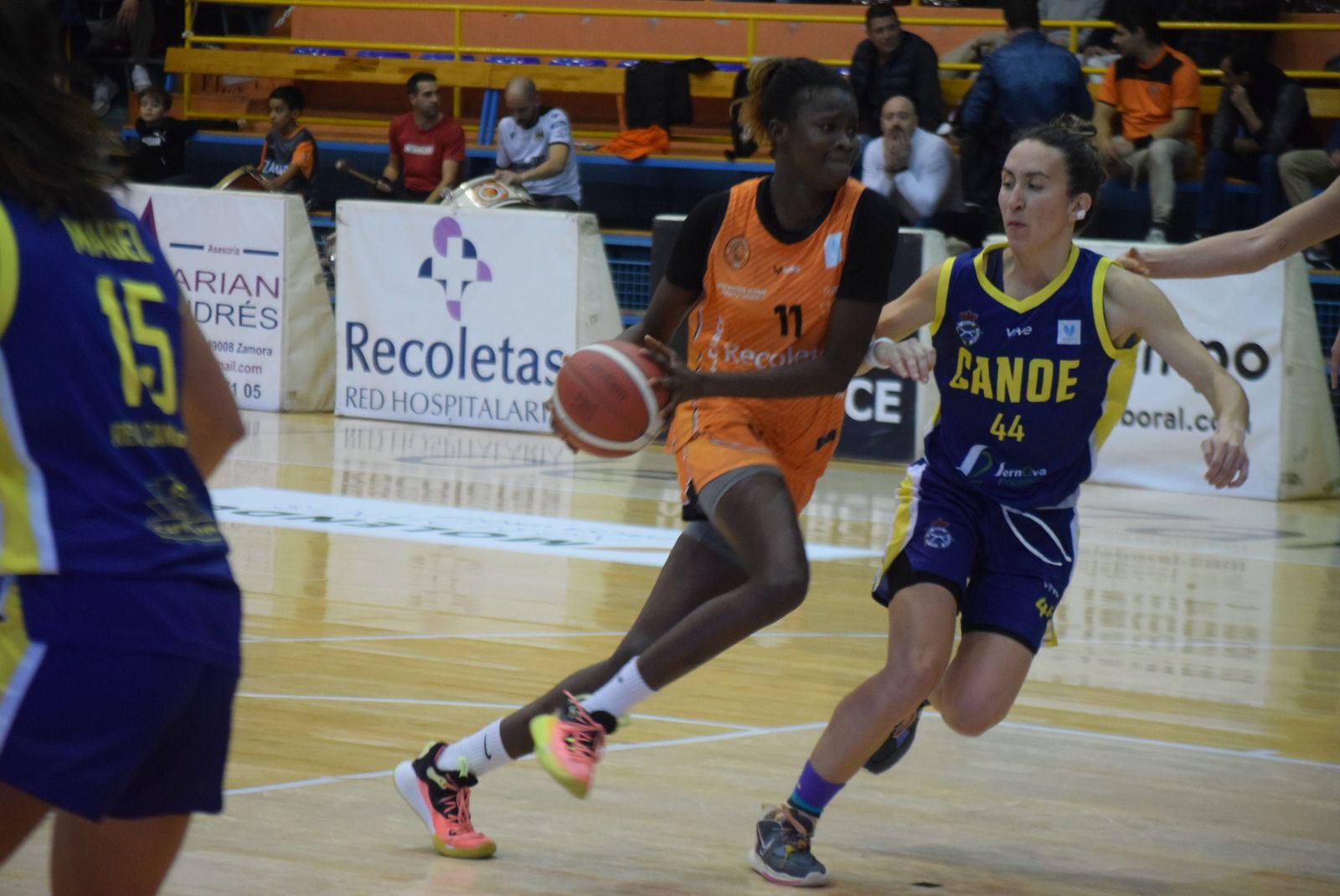 cd-zamarat-real-canoe-14