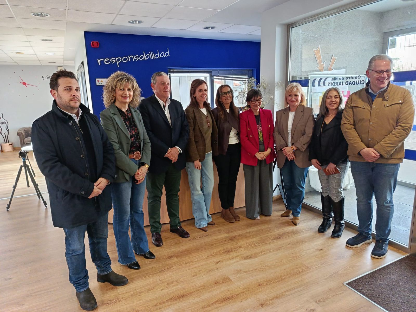 El PP reforzará los cuidados y atención a enfermos de Alzheimer y a familiares