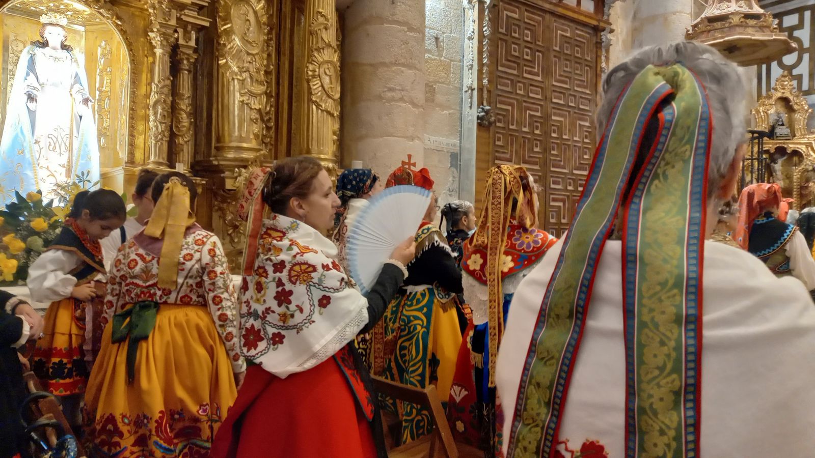 Misa Tradicional Zamorana en la iglesia de San Ildefonso