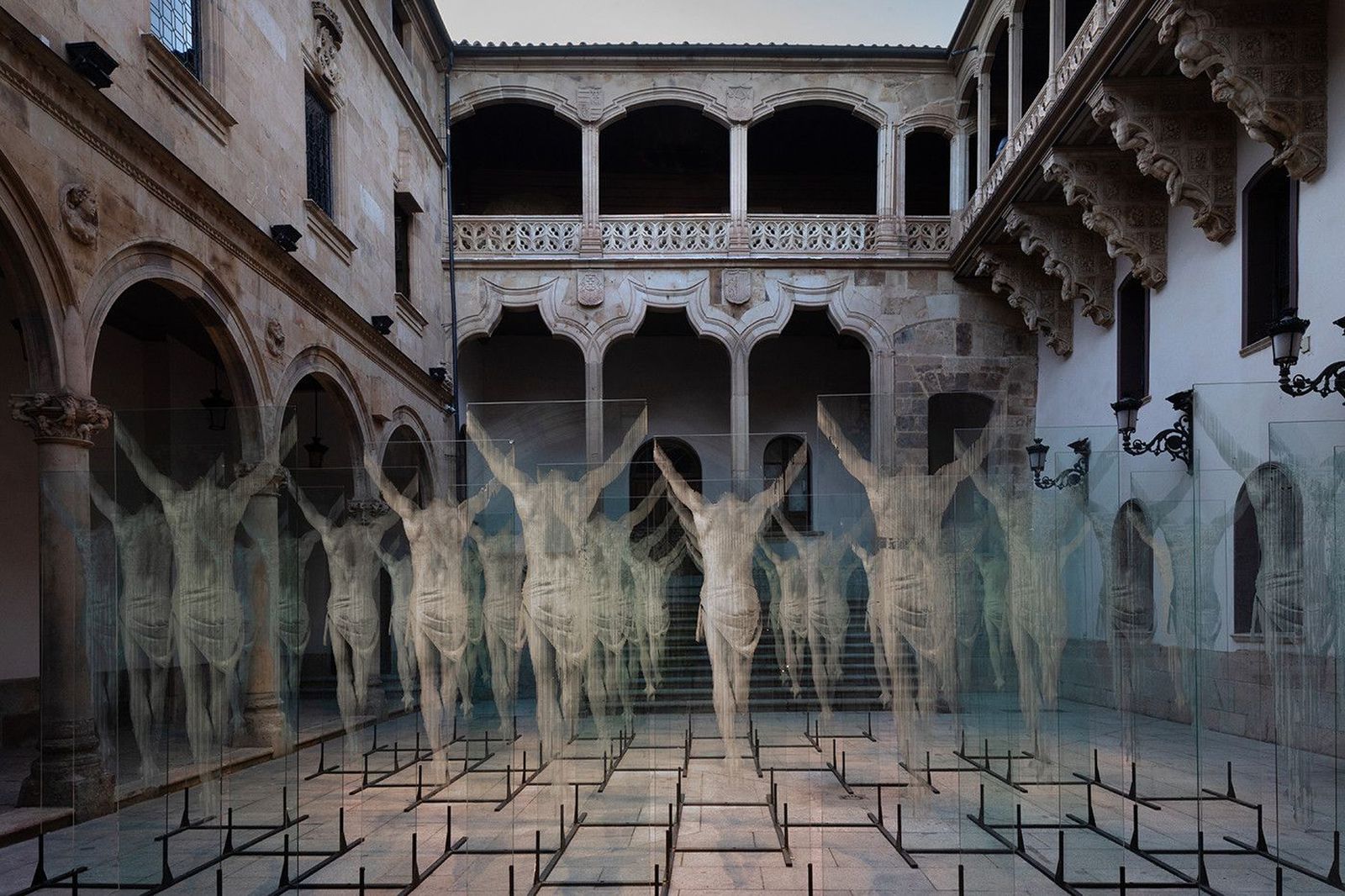 1 Borondo in collab. with 56Fili Non Plus Ultra Palacio de la Salina Facyl Festival Salamanca (ES) 2020©Roberto Conte