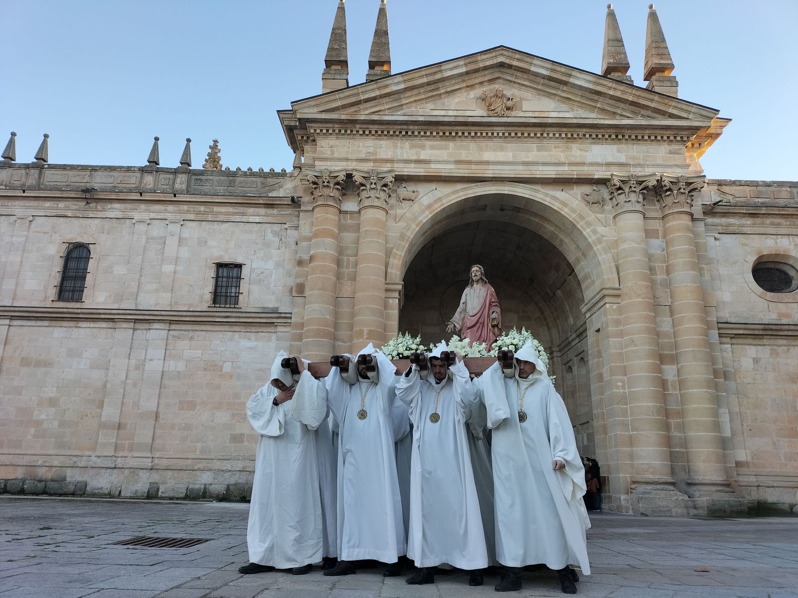 hermandad-penitencial-de-nuestro-senor-jesus-de-luz-y-vida-58