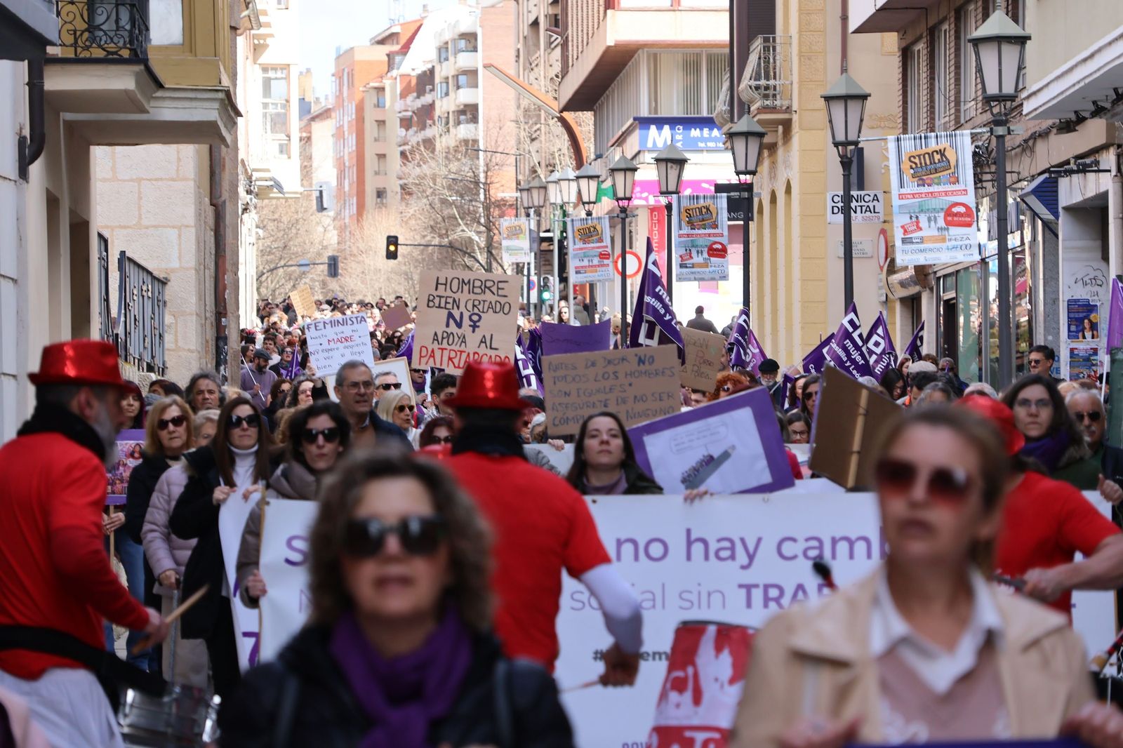 GALERÍA | La manifestación del 8M por las calles de Zamora, en imágenes