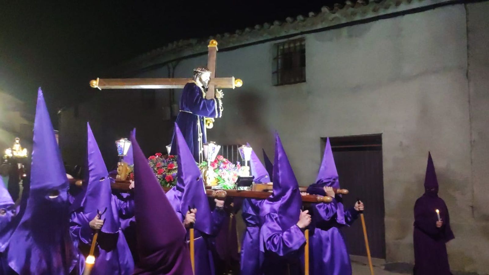 whatsapp-image-2025-04-18-at-16-33-56