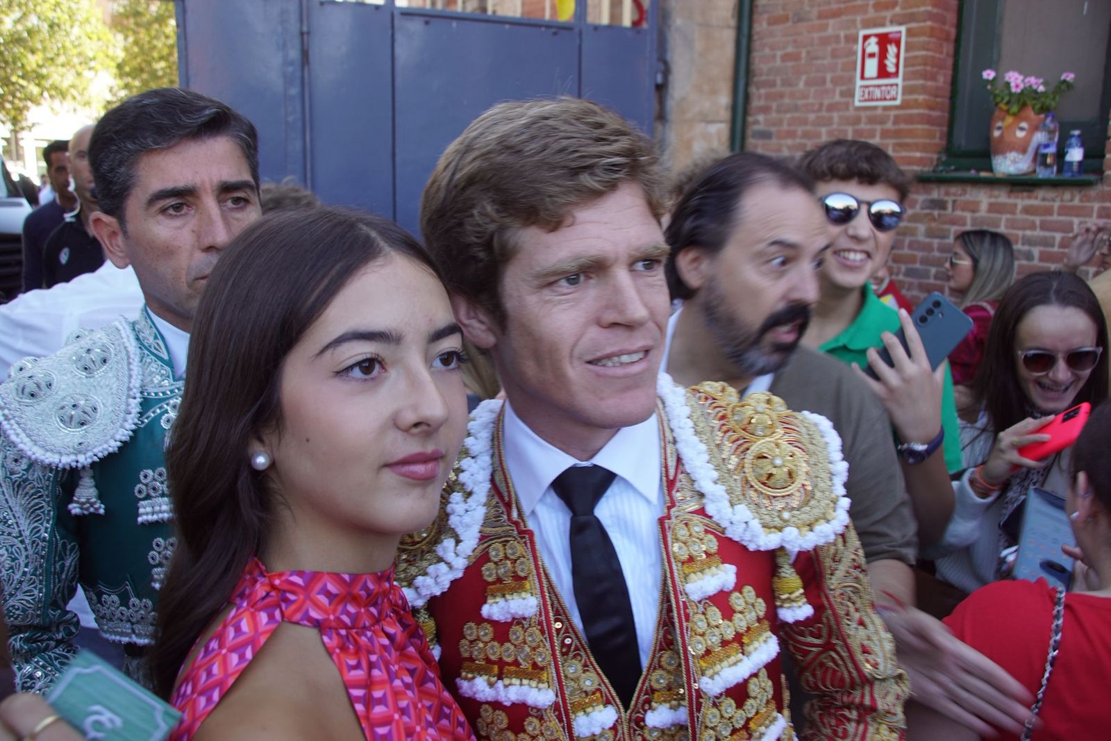 Así ha vivido la afición salmantina el adiós a la feria desde los tendidos: imágenes del ambiente en la corrida concurso