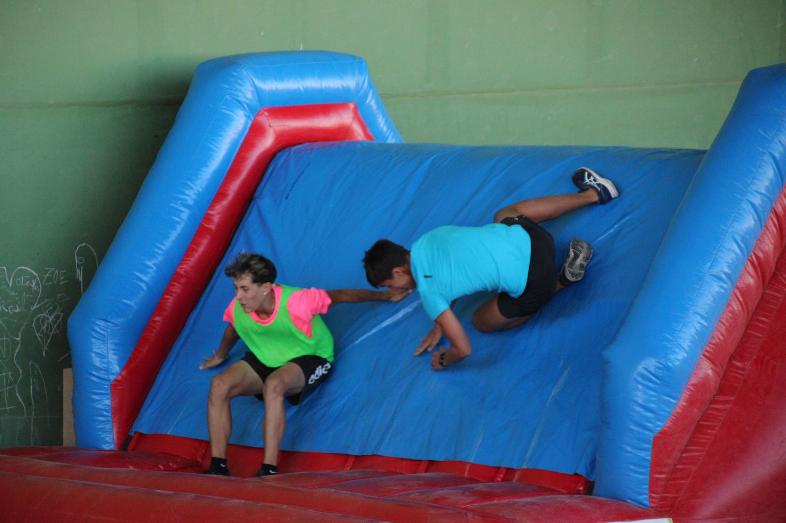 humor-amarillo-en-castellanos-de-moriscos-61