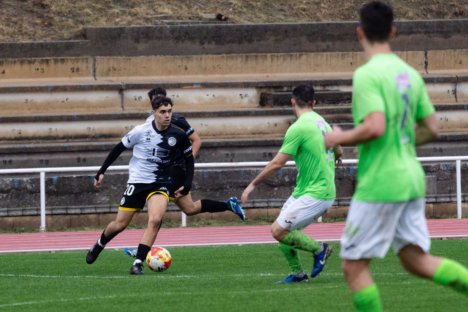 Unionistas B – Almazán