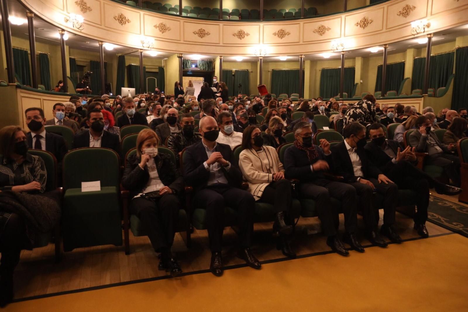 acto-homenaje-a-las-empresas-que-han-colaborado-altruistamente-con-el-consistorio-en-la-lucha-contra-el-covid-8