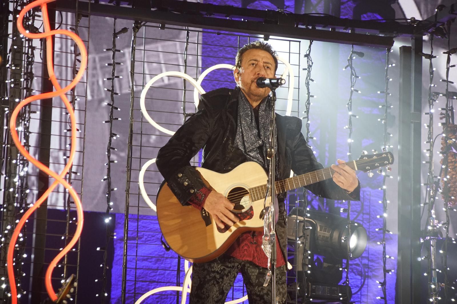 concierto-de-manolo-garcia-en-el-multiusos-sanchez-paraiso-fotos-juanes-45