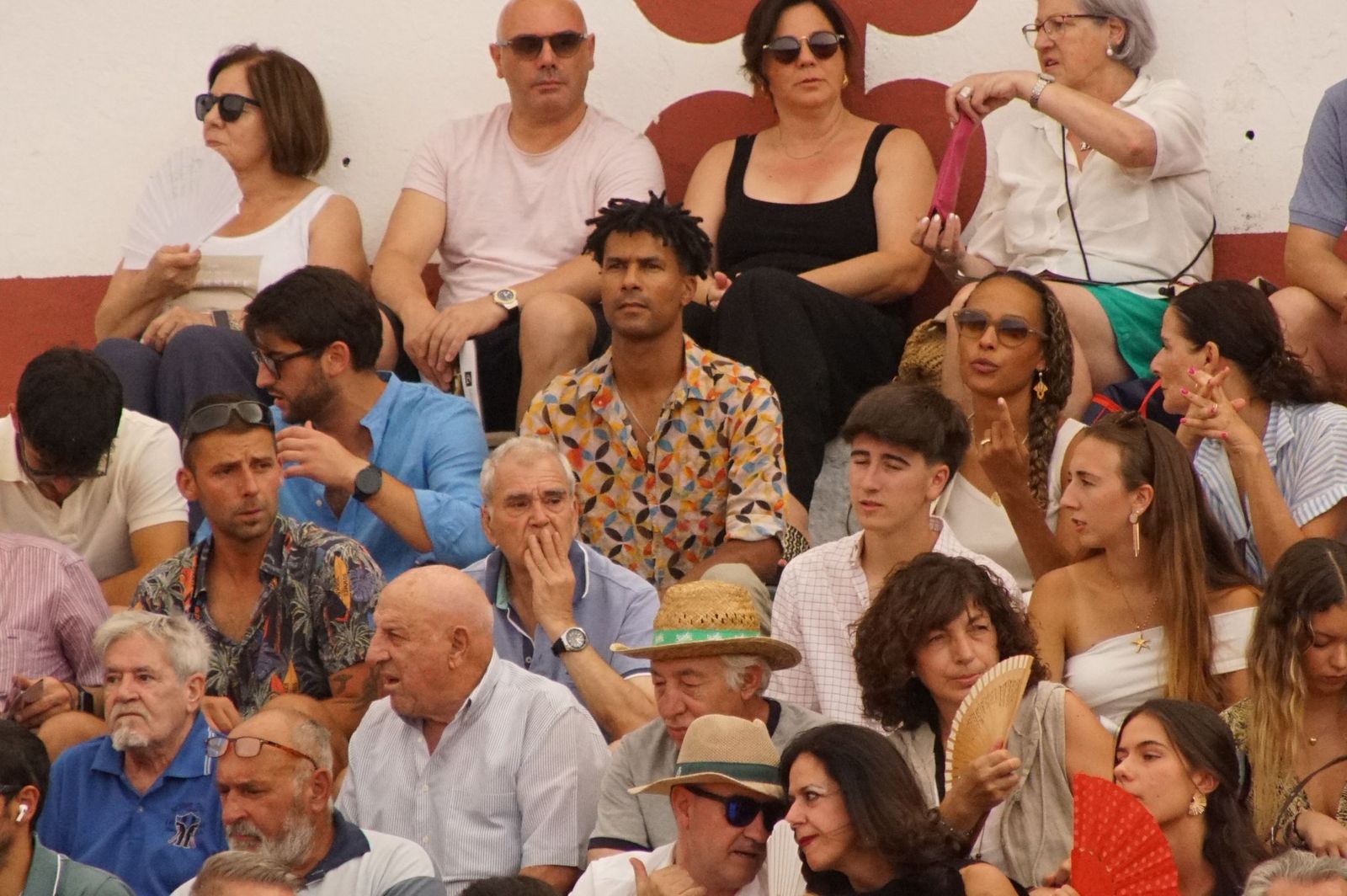 Javier Castaño se despide de Guijuelo y Damián Castaño, su hermano, e Ismael Martín salen a hombros en Guijuelo